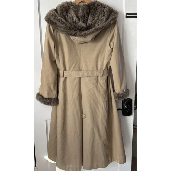Vtg Forecaster Boston Heavy Trench Coat Real Fox Fur Lined Women (13/14 VINTAGE)